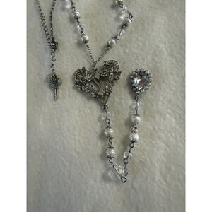 Betsey Johnson Lariat Heart Necklace.